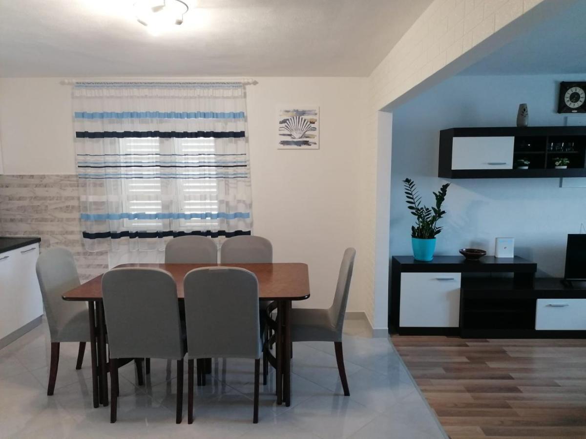Apartment Slavica Trogir Eksteriør billede