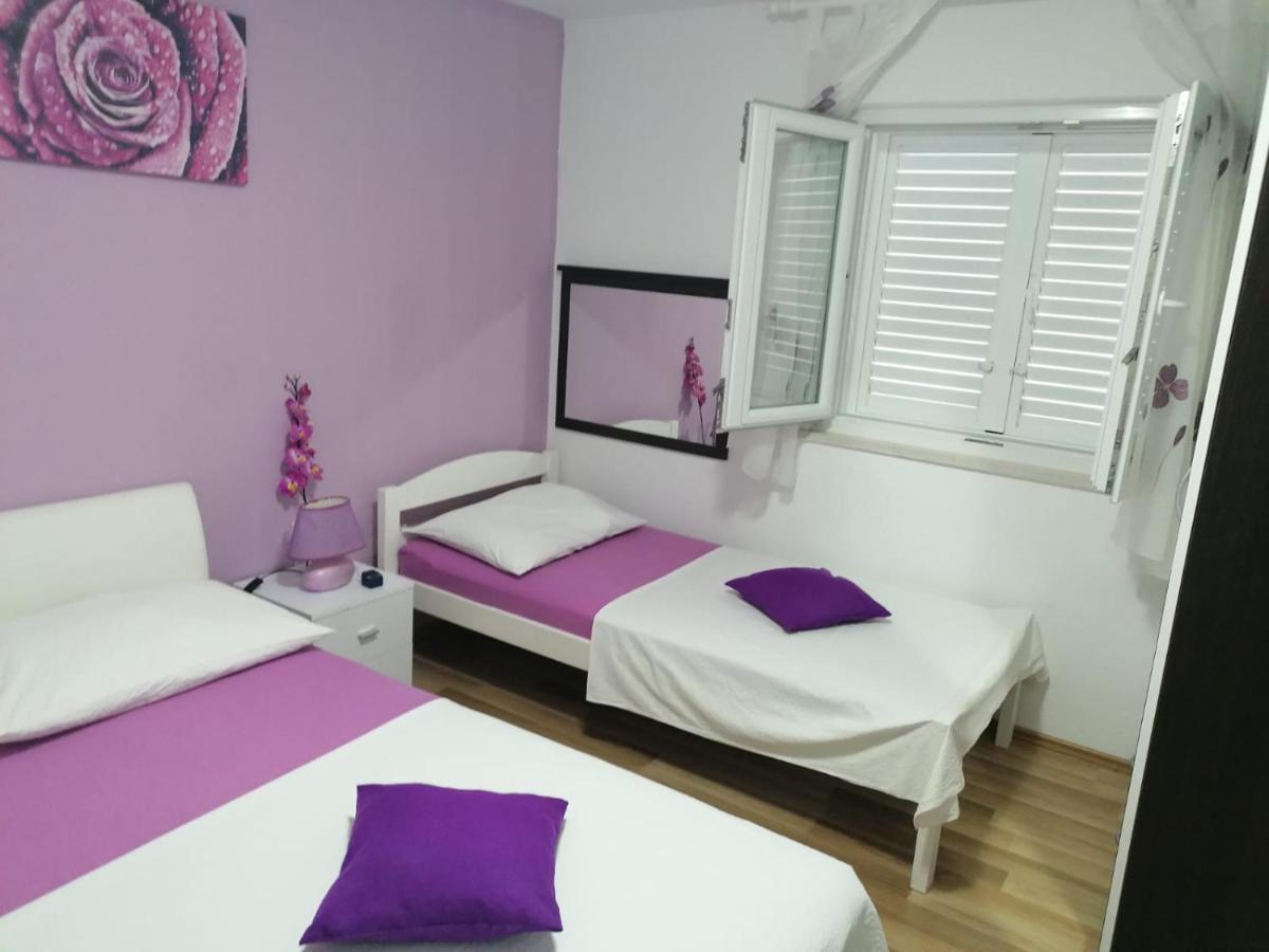 Apartment Slavica Trogir Eksteriør billede